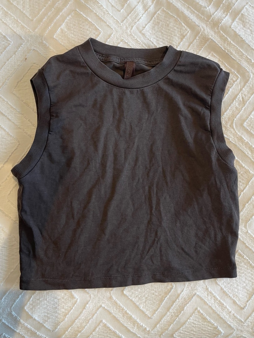 SKIMS Espresso Sleeveless Ribbed Crop Tank